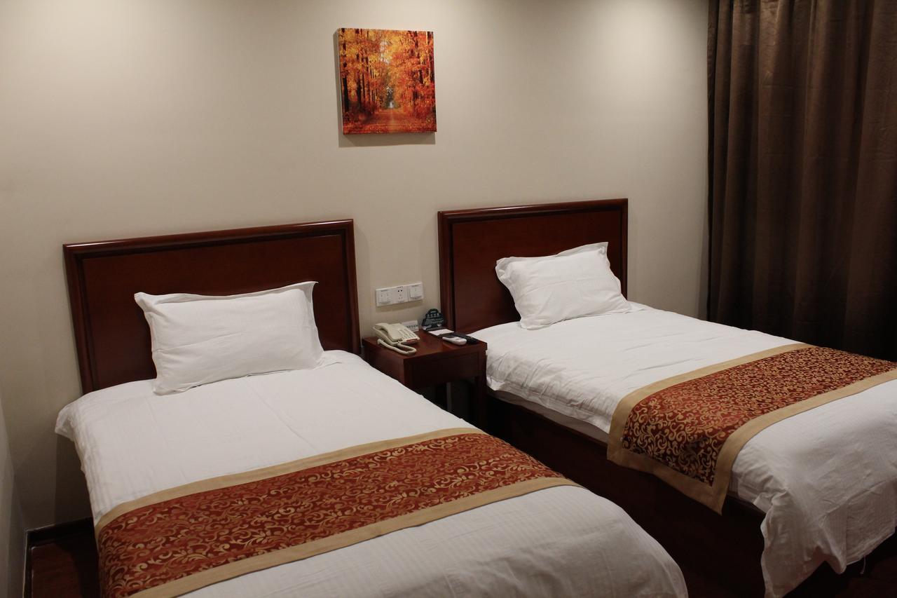 Greentree Inn Shanghai Jiading The South Of F1 Circuit Fangtai Hardware Market Express Hotel Dış mekan fotoğraf