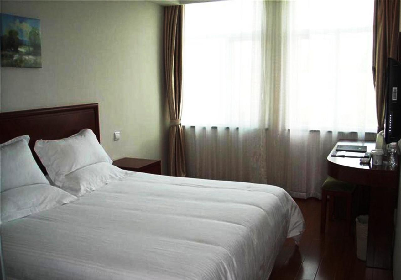 Greentree Inn Shanghai Jiading The South Of F1 Circuit Fangtai Hardware Market Express Hotel Dış mekan fotoğraf