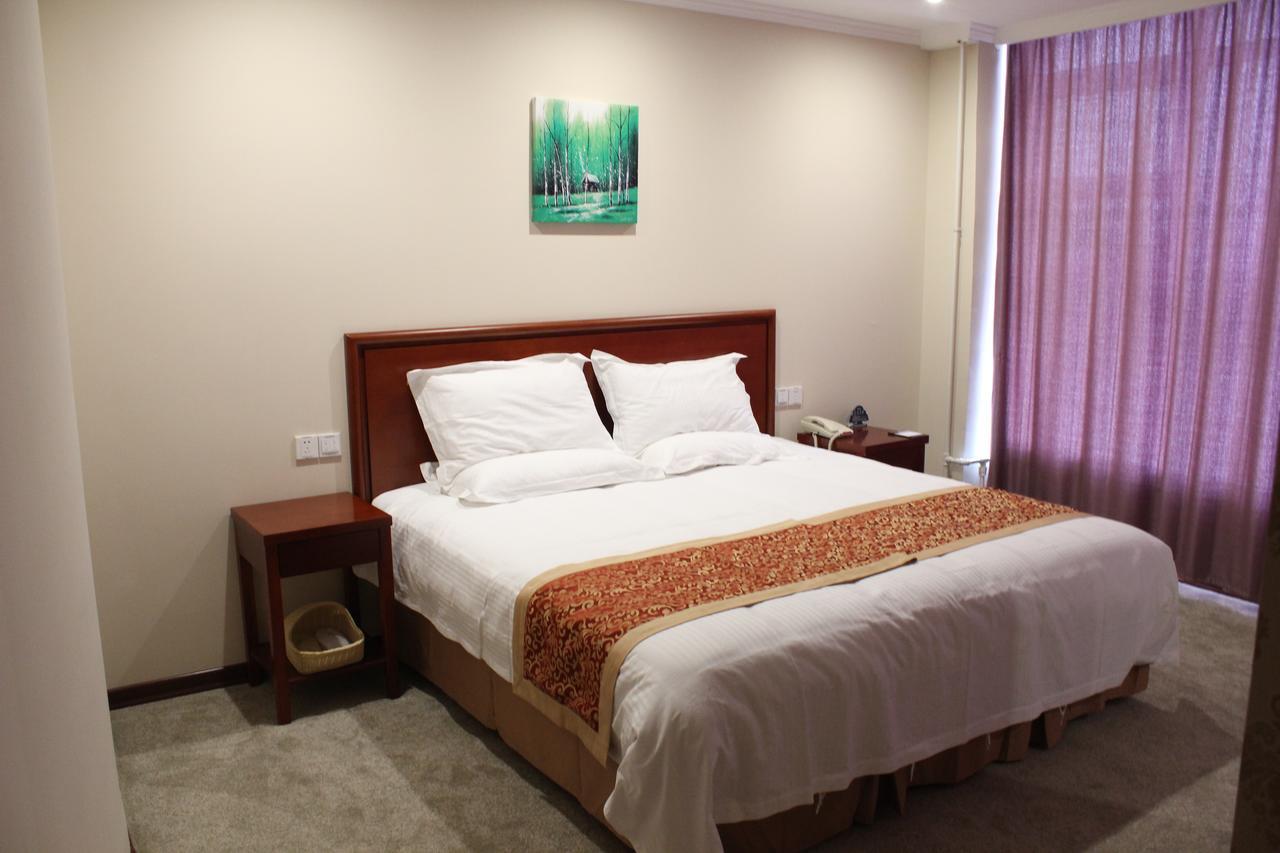 Greentree Inn Shanghai Jiading The South Of F1 Circuit Fangtai Hardware Market Express Hotel Dış mekan fotoğraf